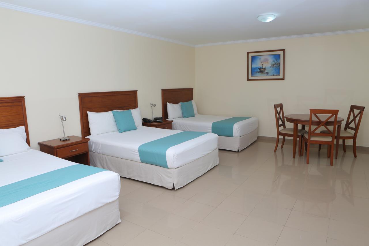 Hotel El Marqués Atacames Esterno foto